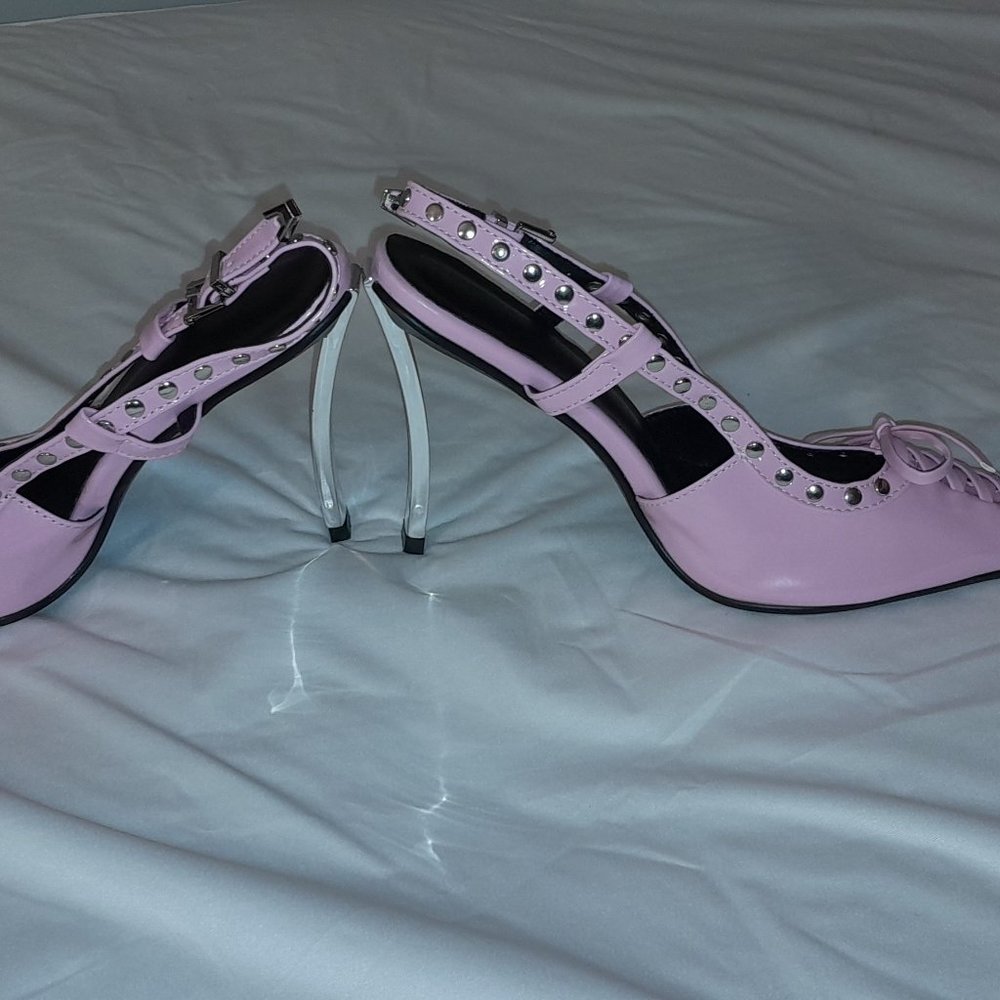 Pink High Heels - Picture 3 of 6